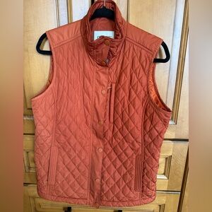 Orvis Quilted Rust Orange Women's Vest with Snap Front